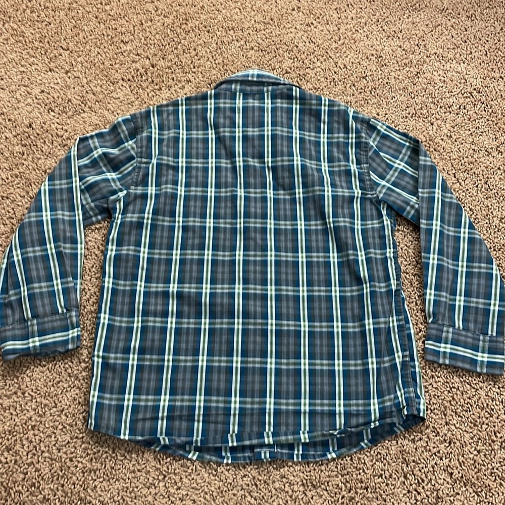Button down shirt - Picture 3 of 3